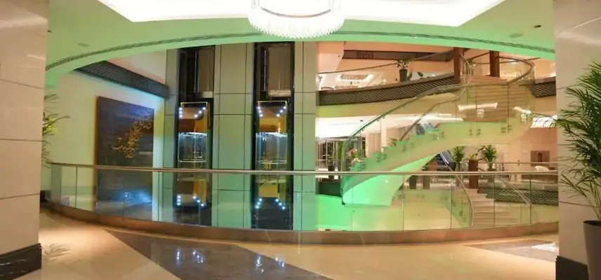Peninsula Worth Hotel image